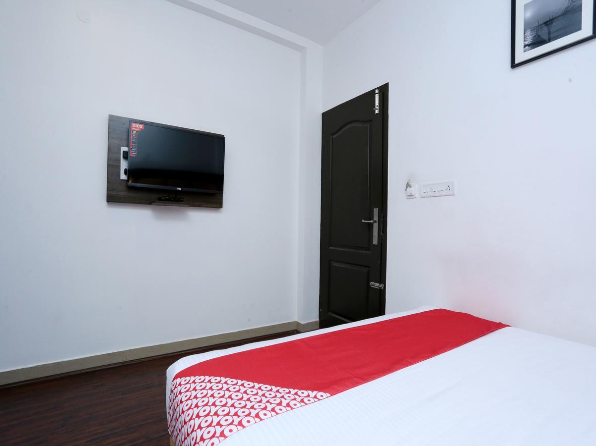Hotel Qube Kochi Zewnętrze zdjęcie