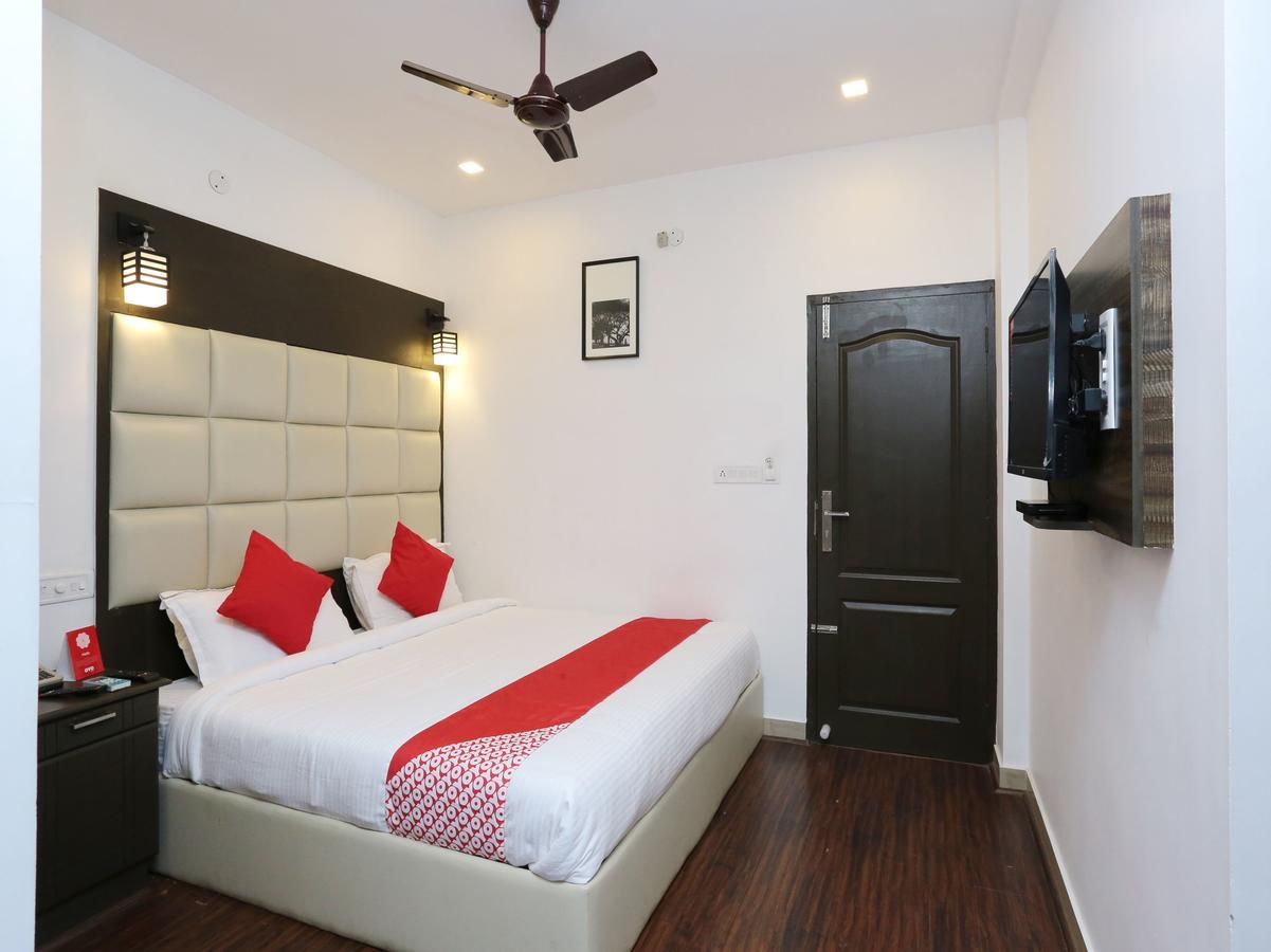Hotel Qube Kochi Zewnętrze zdjęcie