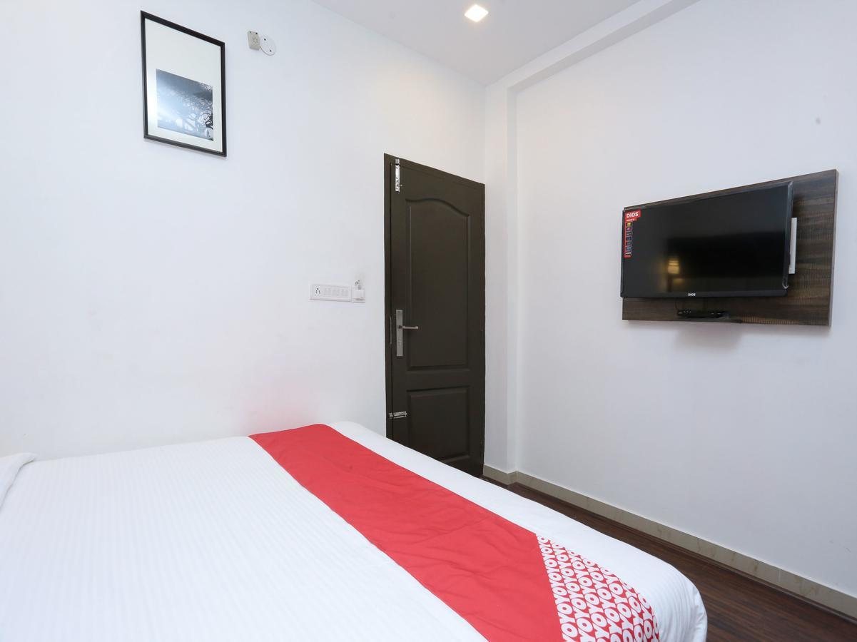 Hotel Qube Kochi Zewnętrze zdjęcie