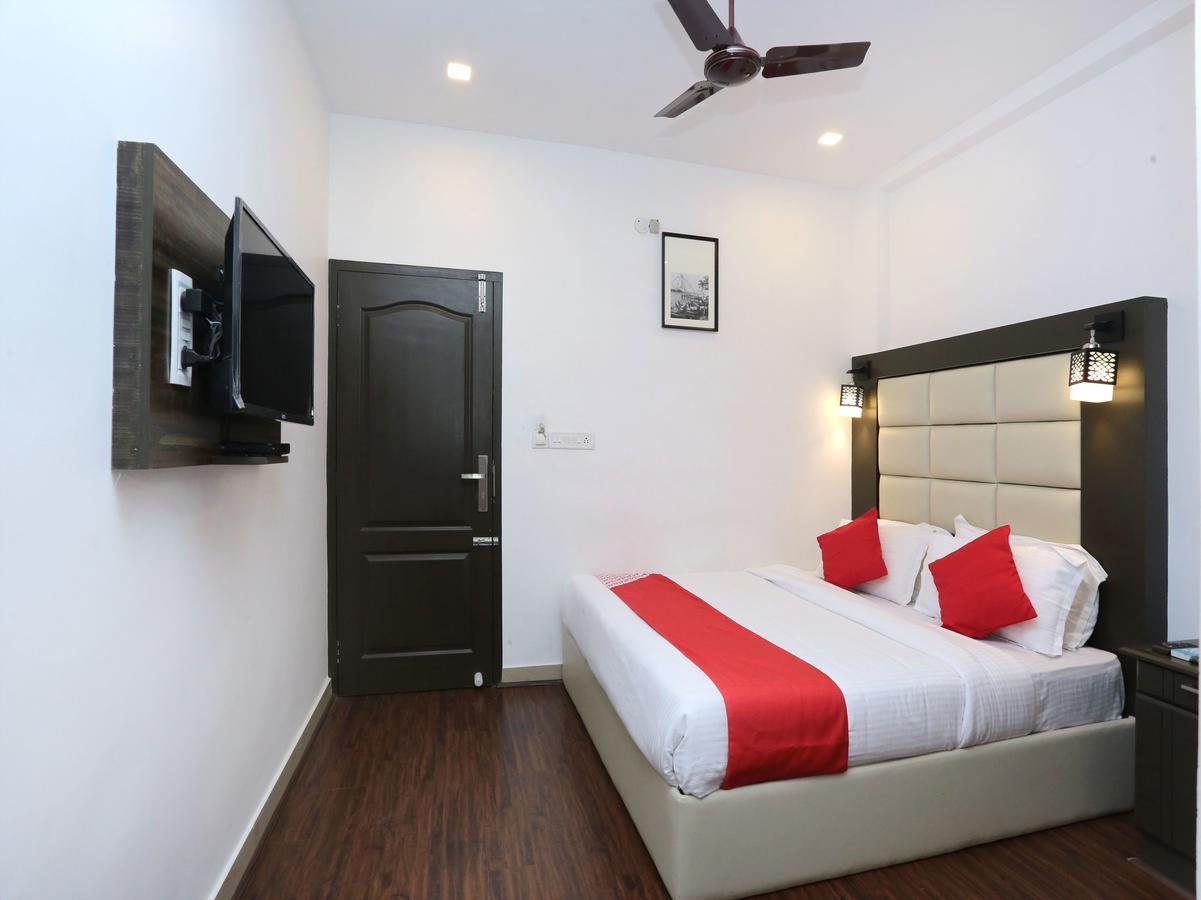 Hotel Qube Kochi Zewnętrze zdjęcie